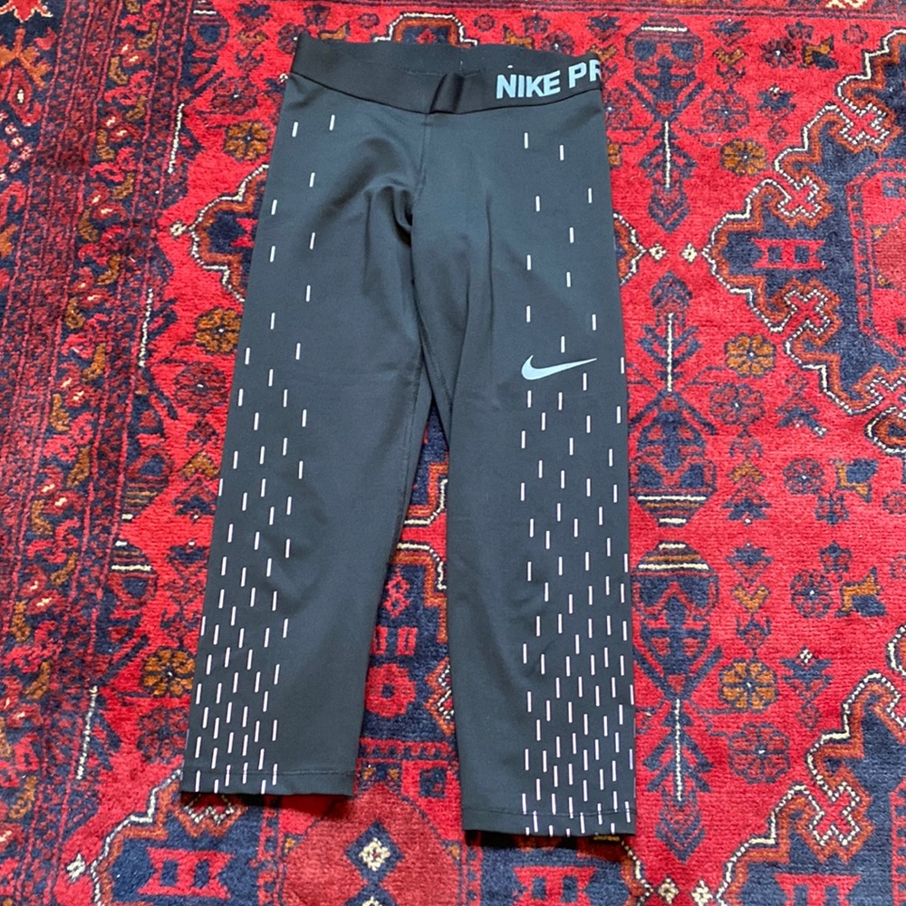 Nike Pro Running Capris, size S